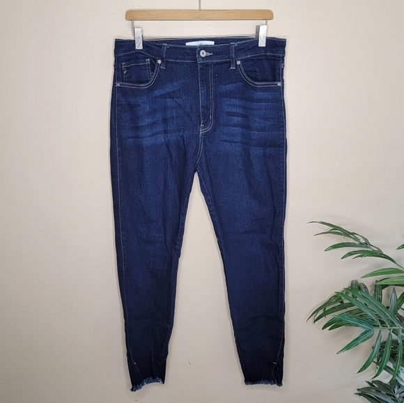 Kancan | Dark Wash Frayed Hem Skinny Jeans - Picture 1 of 6